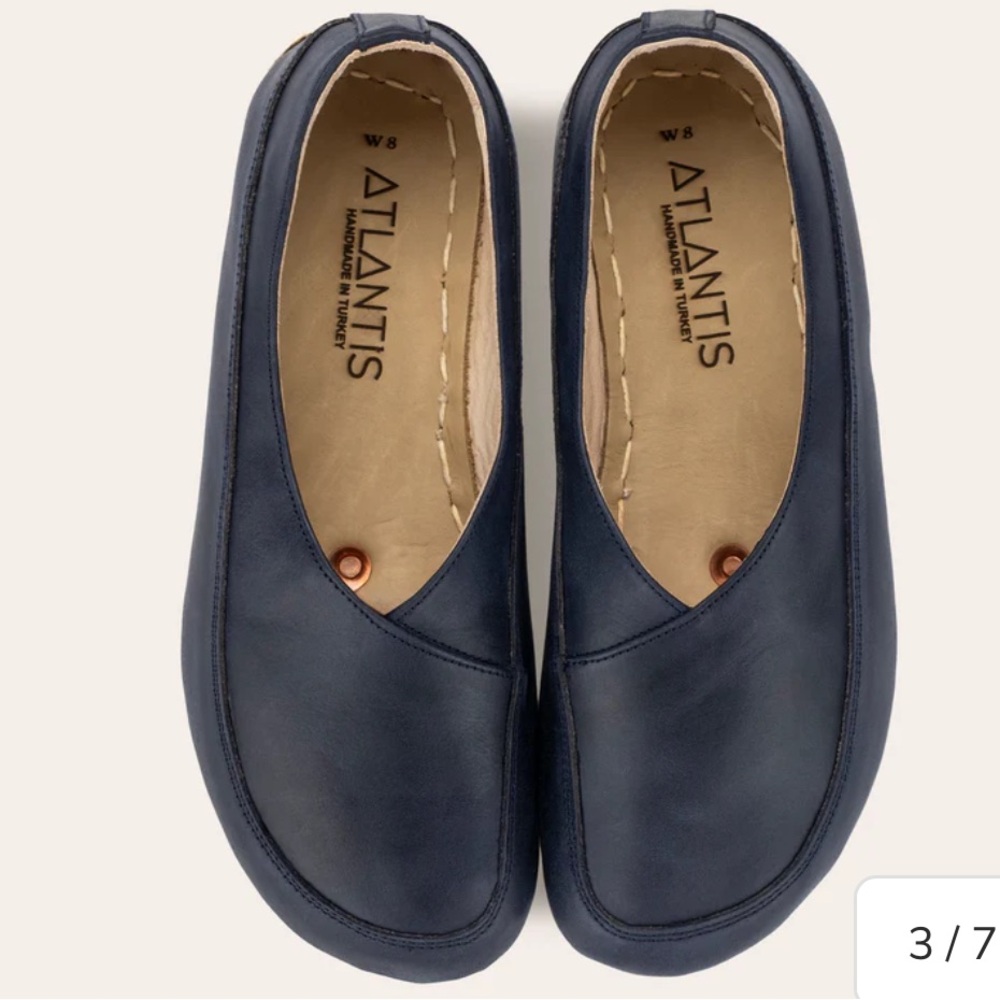 Blue leather handmade flats